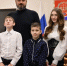 Глава Дзержинска Михаил Клинков вручил подарки детям в акции «Ёлка желаний» - Дзержинские ведомости
